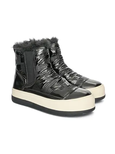 Полусапоги черные с меховой опушкой